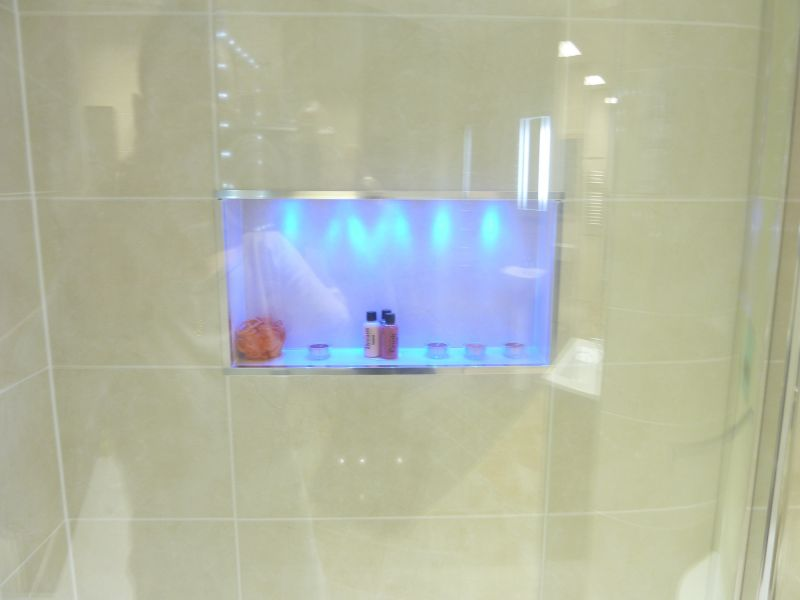 Alcove tiles